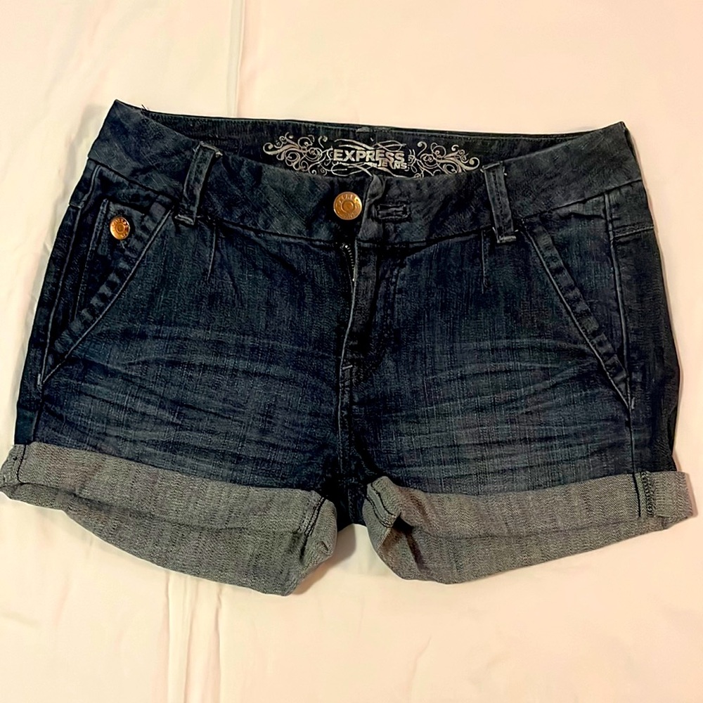 🌷Express Jeans mini shorts